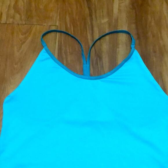 Under Armour Blue Fitted Heatgear Tank Top Size Small - Picture 4 of 5